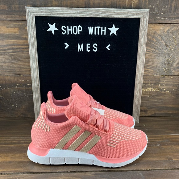 adidas swift run junior black